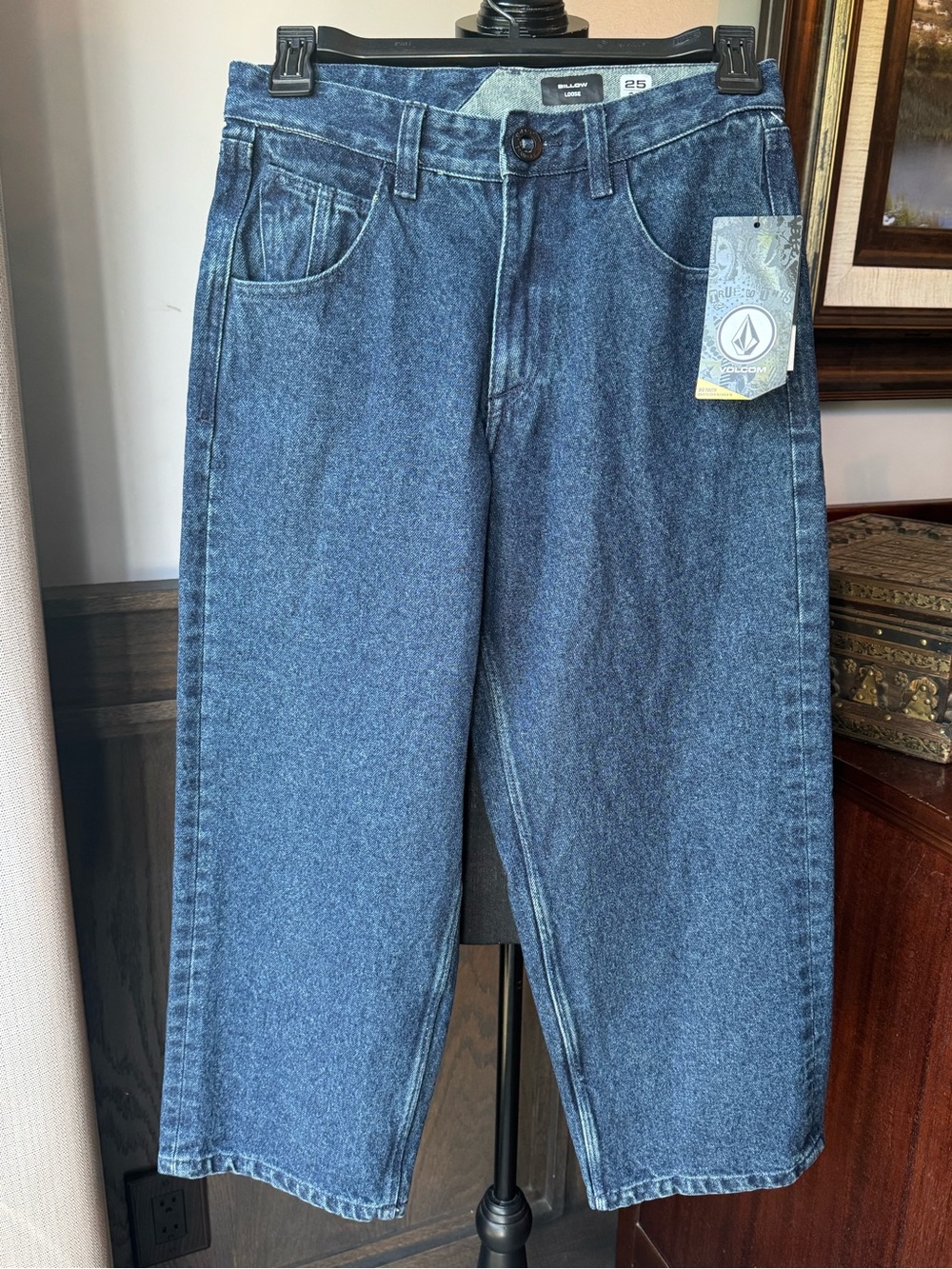 Volcom boys  Dark Blue Wide-Leg Jeans 10/25 NWT